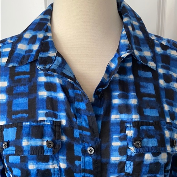 Calvin Klein button down shirt lightweight - Picture 7 of 11